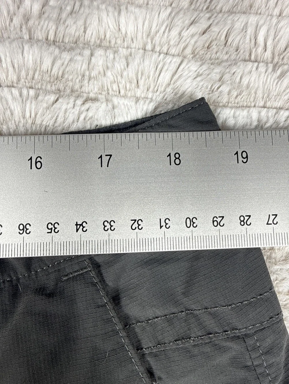 North Face Men 38x30 Gray Gorpcore Paramount Trail Convertible Pant Short Hiking